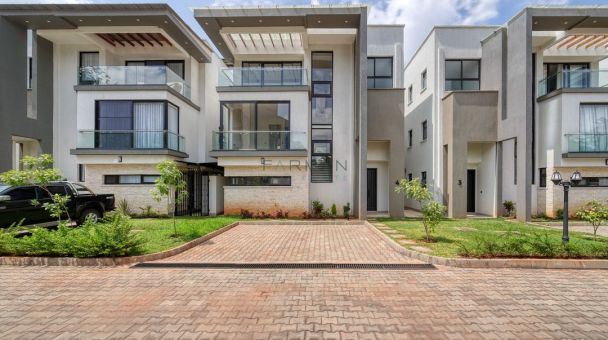 Elegant 4 Bedroom Townhouse In Lavington